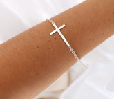 LOVE JESUS BRACELET
