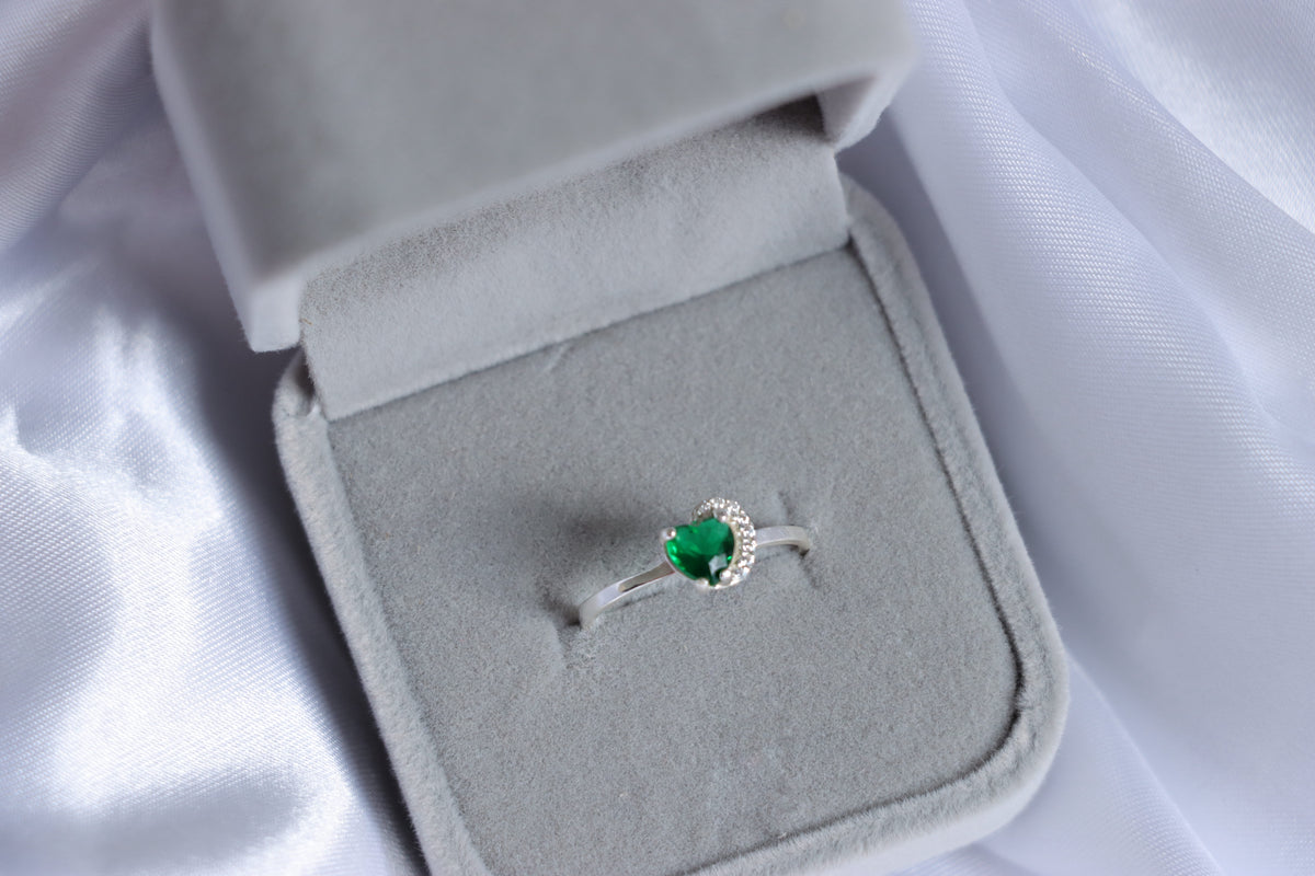 IVANIR EMERALD RING