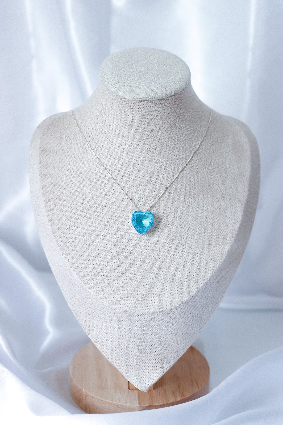 BLUE ZIRCON HEART NECKLACE