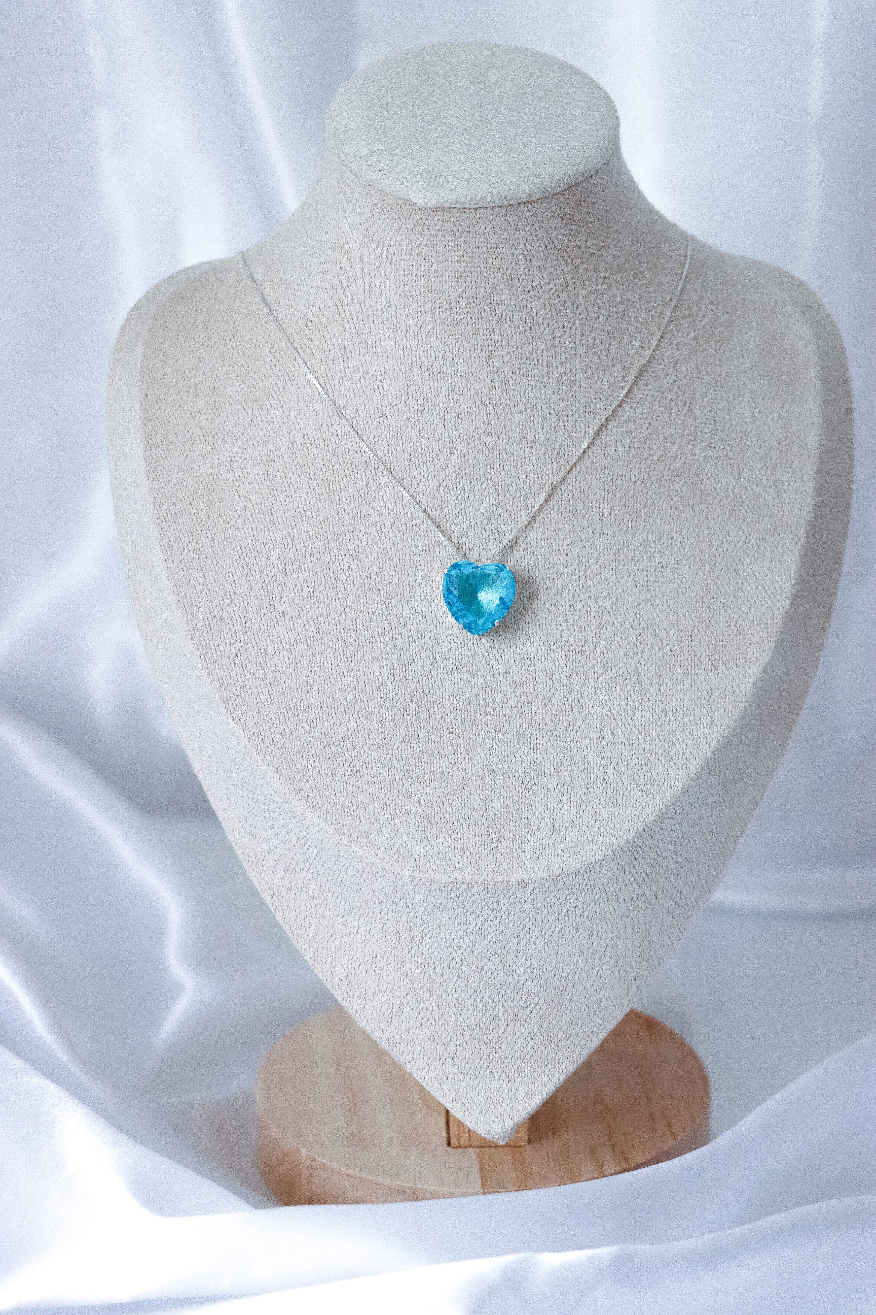 BLUE ZIRCON HEART NECKLACE