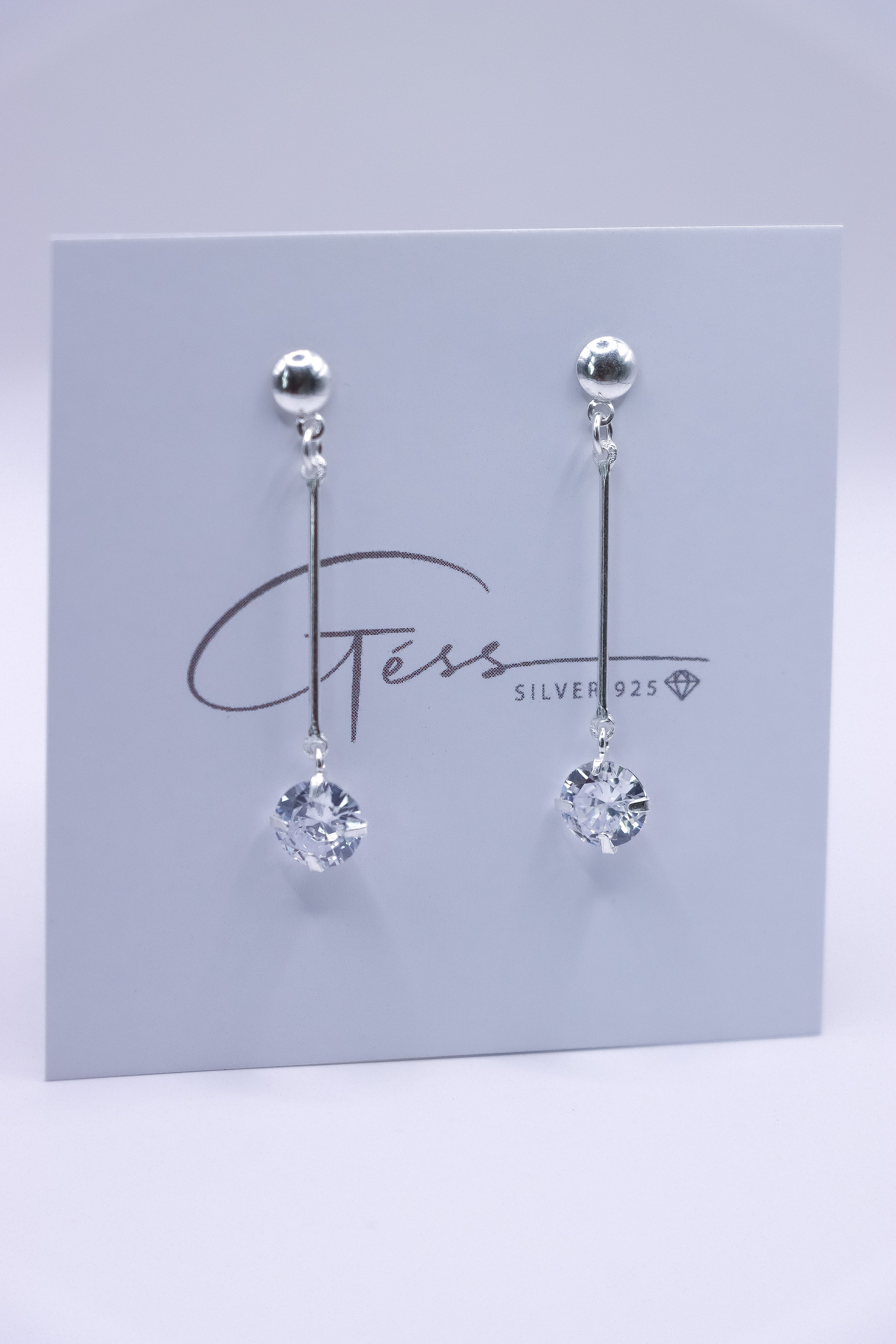 CRYSTAL DROP EARRING