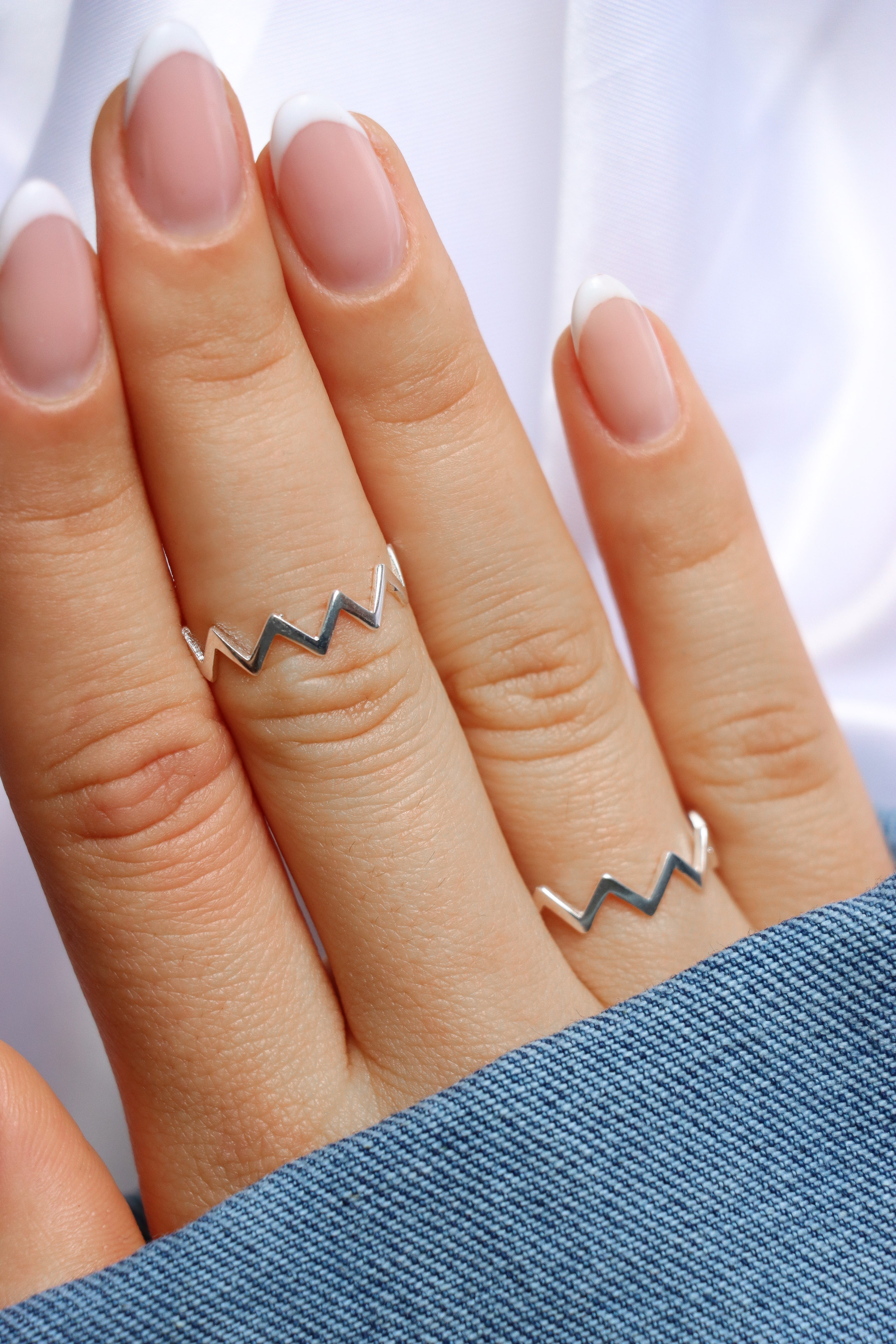 ZIG ZAG RING