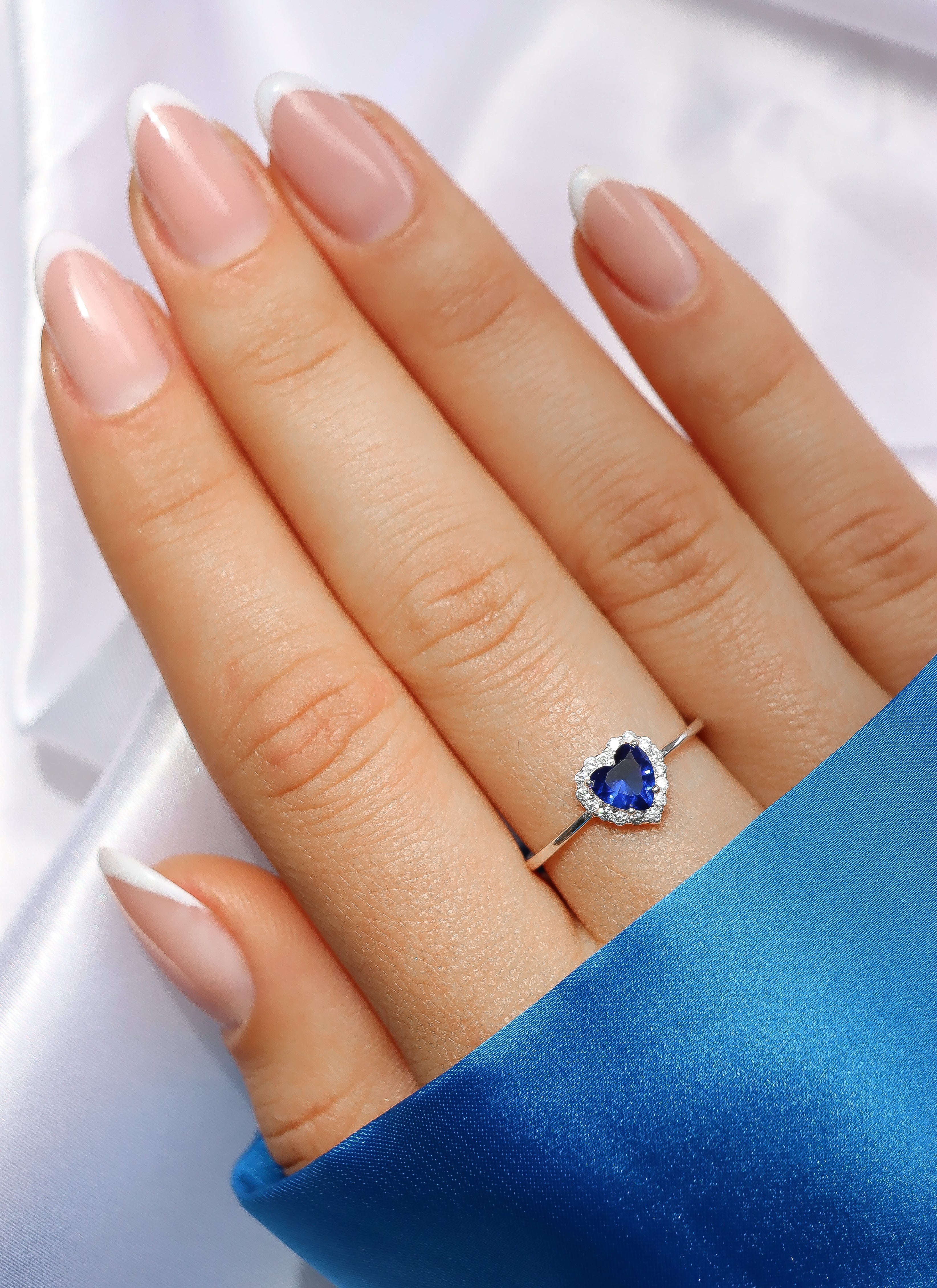 DENIZE BLUE SAPPHIRE RING